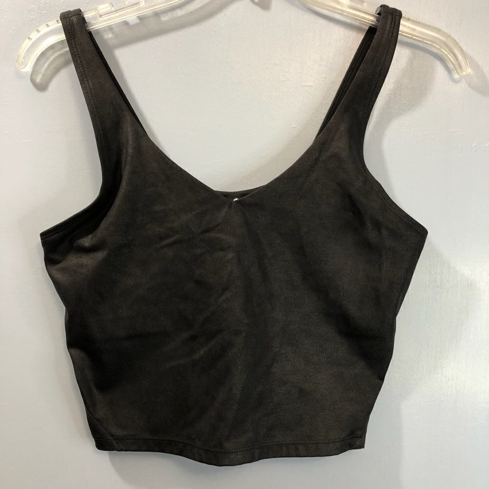 Cropped Black Workout Tank Top